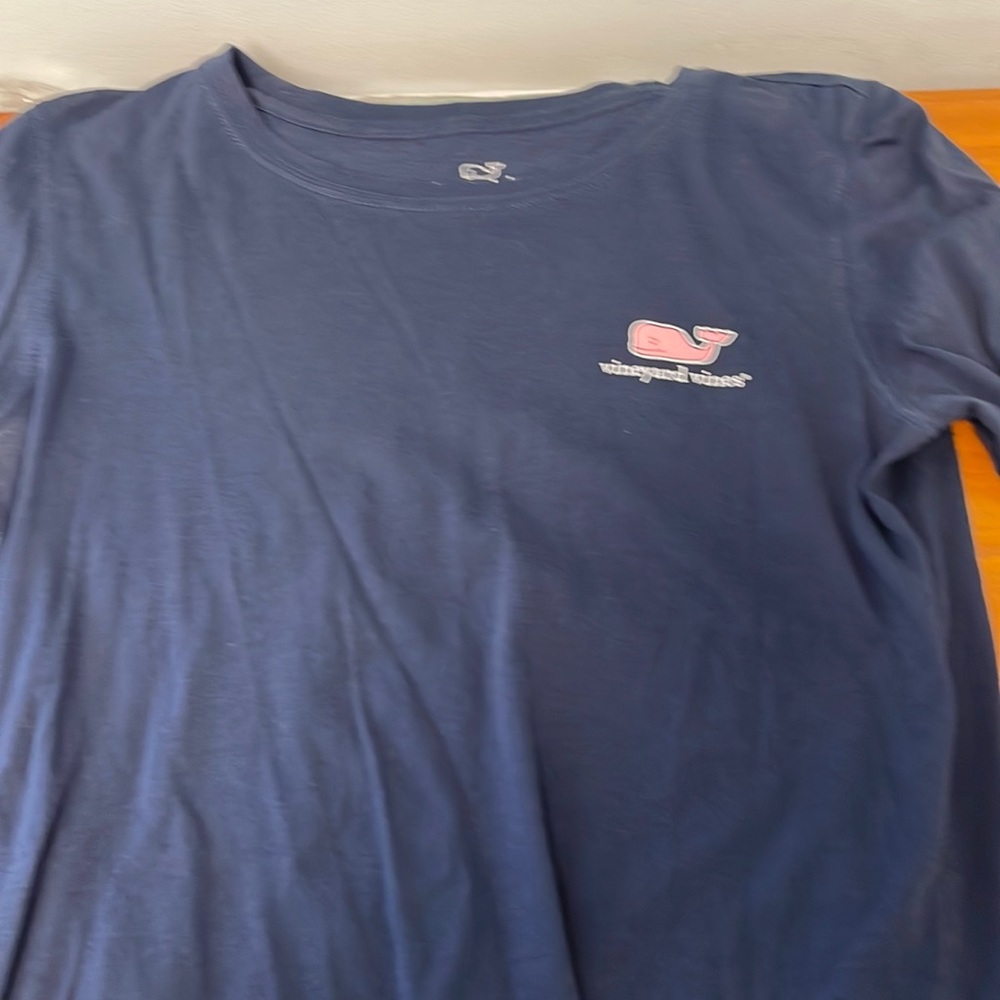 Vineyard Vines tee womens XS-Long Sleeve